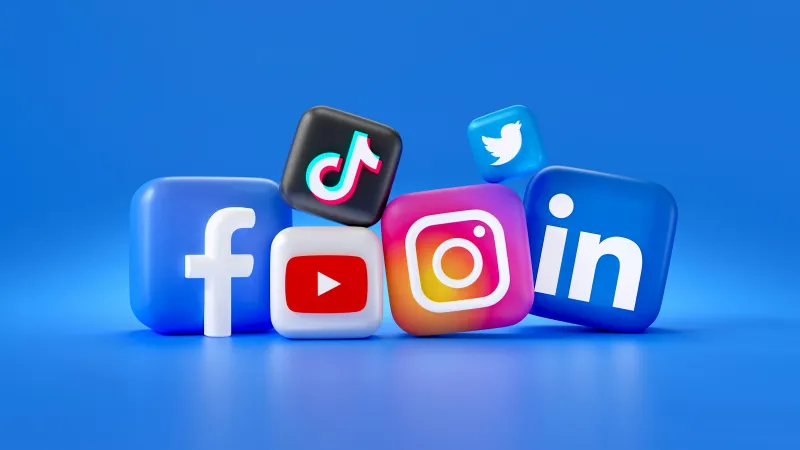 LinkedIn sebagai ruang digital untuk menampilkan pengalaman profesional, keahlian, pendidikan, proyek, dan jaringan kerja melalui profil profesional
