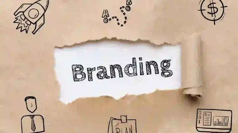 Strategi branding bisnis kerajinan dengan menonjolkan keunikan produk, identitas merek, kemasan, dan kreativitas pengrajin.