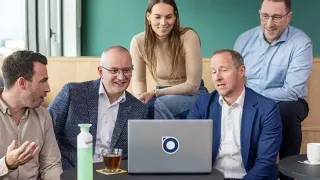 Strategi membangun persepsi premium melalui branding, pelayanan, visual, dan pengalaman pelanggan tanpa harga tinggi.